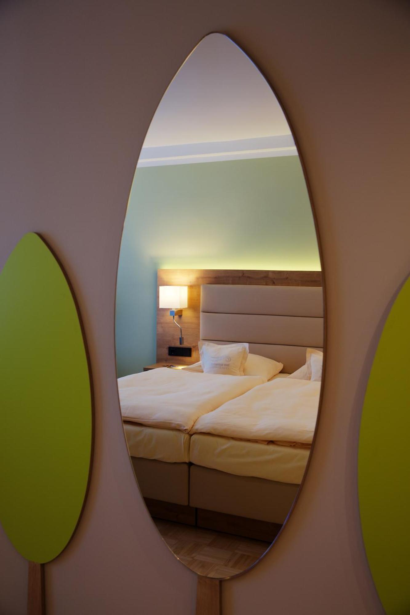 Bio-Seehotel Zeulenroda Extérieur photo
