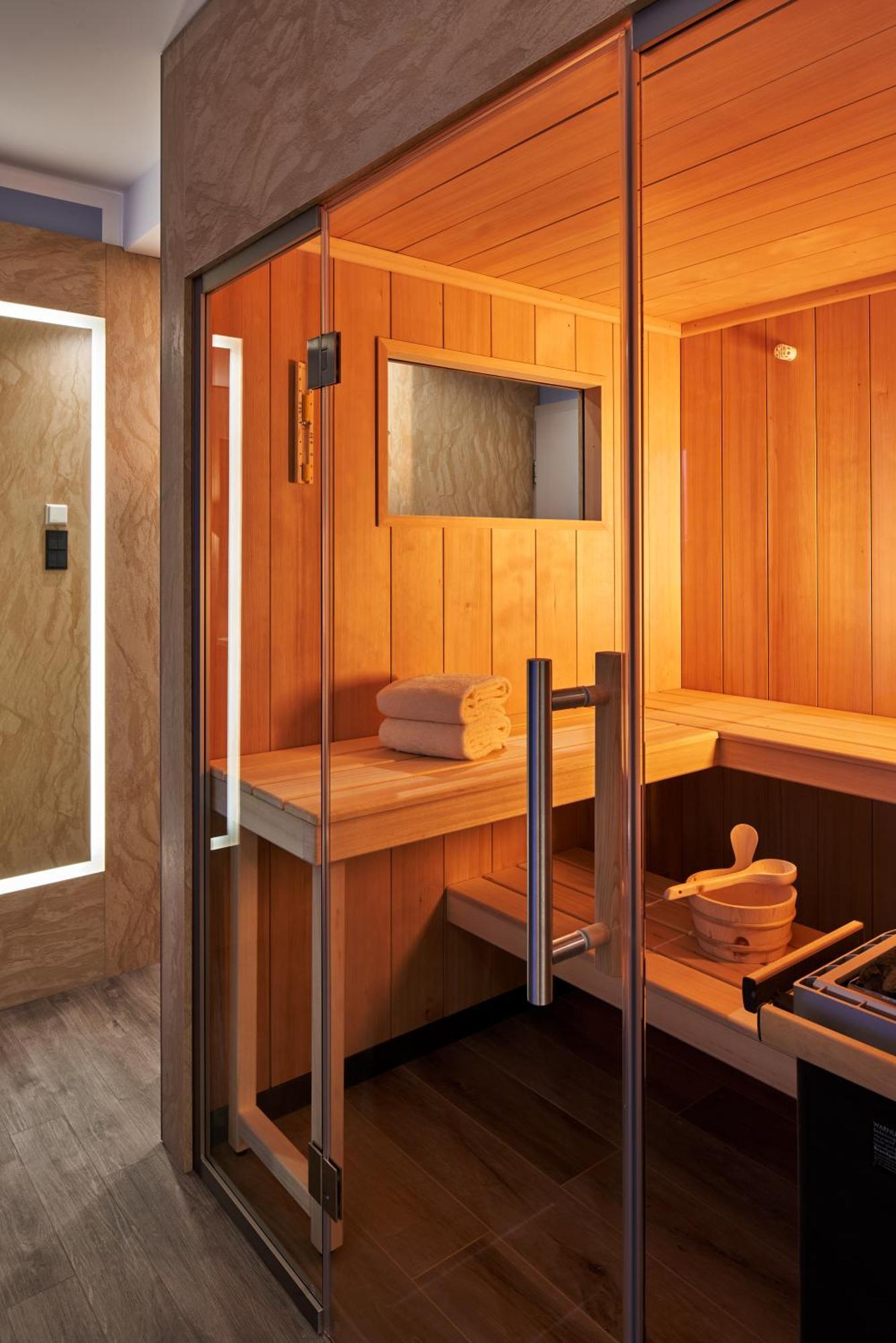 Bio-Seehotel Zeulenroda Extérieur photo